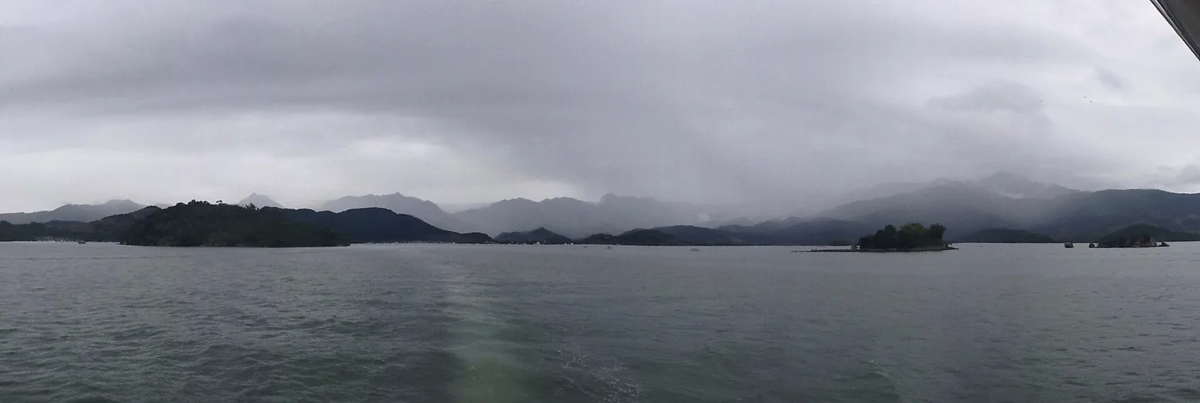 Yacht charter Paraty Angra: sailing the Costa Verde bay